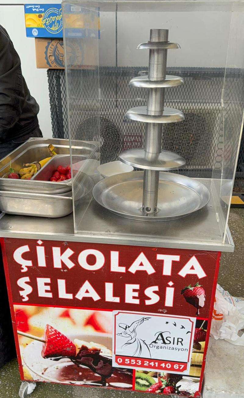 Çikolata Şelalesi Kiralama