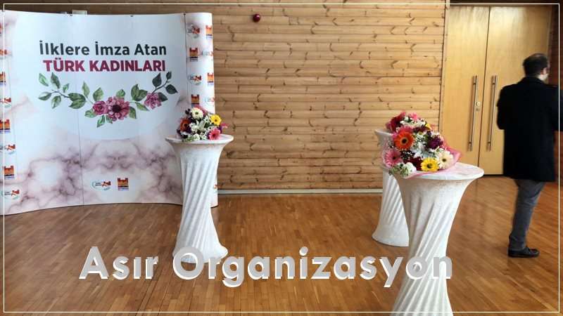 Kokteyl Masası Kiralama